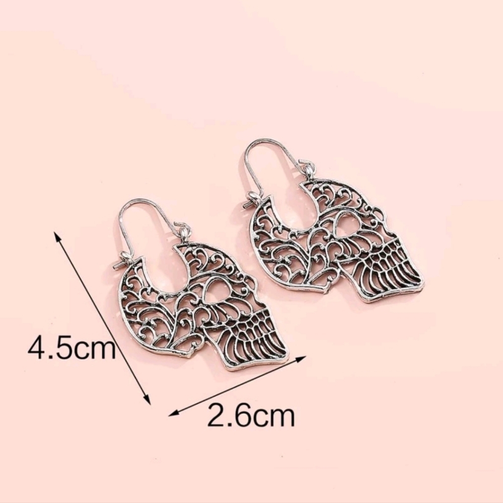 Intricate Skull Dangle Earrings - Picture 2 of 4